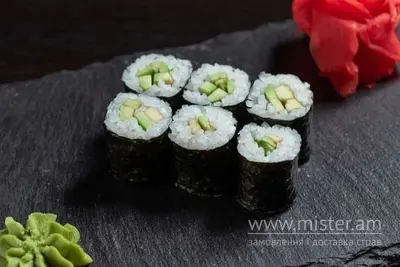 Макі з авокадо Це SUSHI & PIZZA undefined фото