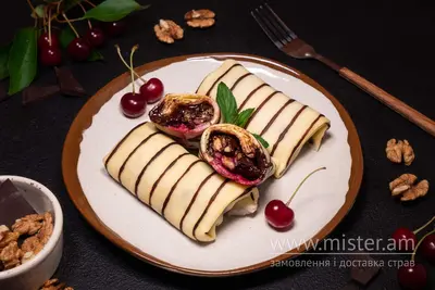 Млинці з шоколадом та вишнею н/ф Multi Cook undefined фото