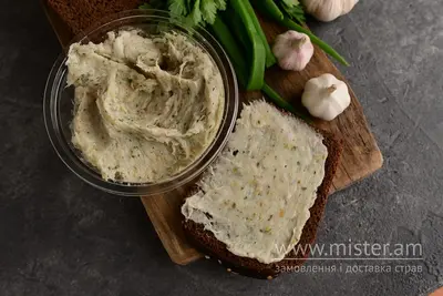 Сало мелене з часником та зеленню н/ф Multi Cook undefined фото