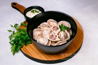 Пельмені зі свининою пікантні н/ф Multi Cook undefined фото