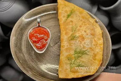 Чебурек з телятиною Bread & Salt undefined фото