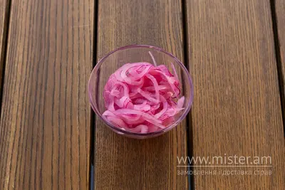 Цибуля маринована Чотири Чебуреки & Rebrobar undefined фото
