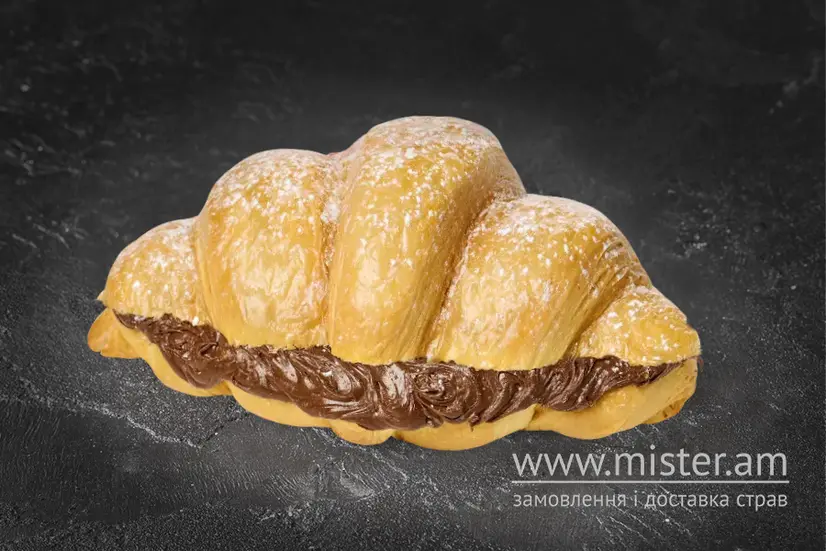 Круасан з шоколадом  - "Lviv croissants" в Стрию фото 