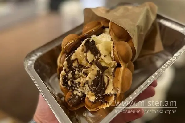 Еgg Waffle "Банан - шоколад" - "Home Food & Baker`s Bliss" в Рівному фото 