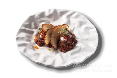 Тартар з яловичини Luchan Beer & Gastro undefined фото