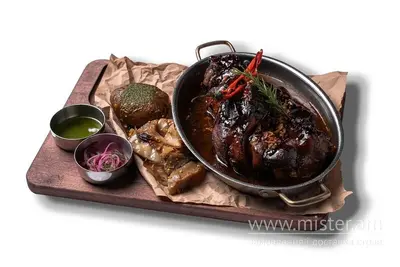 Рулька в пивному соусі Luchan Beer & Gastro undefined фото