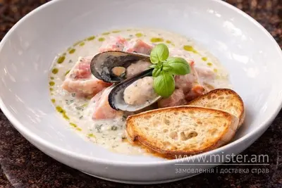 Соте з морепродуктами Grand Royal undefined фото