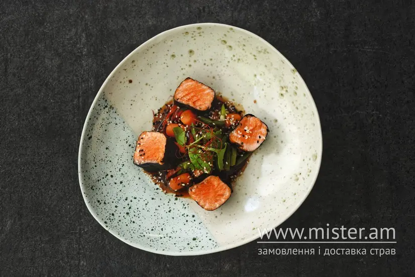 Філе лосося в азійському стилі з овочами - "Sweetlo" в Кременчуці фото 