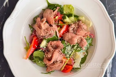 Салат "Roast Beef e Verde Fresco" (Ростбіф і свіжа зелень) Pinacoteca undefined фото