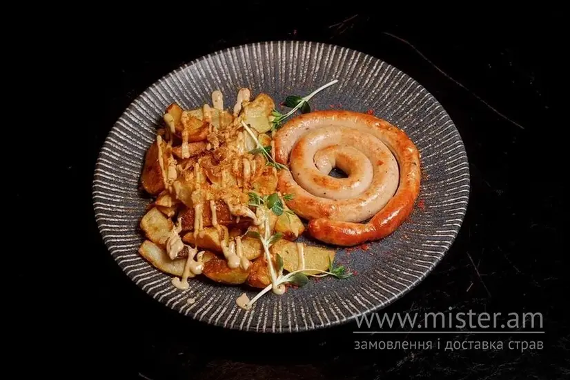 Куряча ковбаса з в`яленими томатами - "Чорна Кістка" в Рівному фото