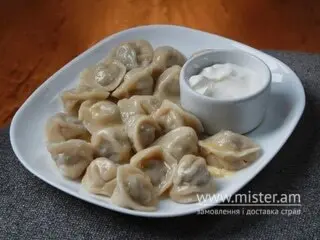 Пельмені з телятини Cheburek. Сонце і тісто undefined фото