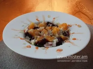 Салат з буряка - "Cheburek. Сонце і тісто" в Трускавці фото
