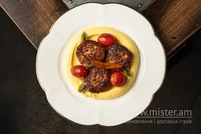 Курячі котлетки зі сванською картоплею TEMO (Сакартвельский ресторан ТЕМО) undefined фото