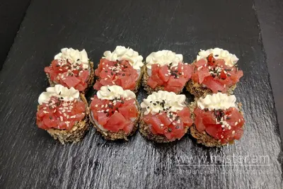 Рол "Блюфін з манго" Це SUSHI & PIZZA undefined фото