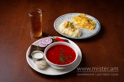 Комплексний обід з борщем Кухмістерська Хаселева undefined фото