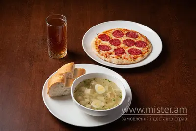 Комплексний обід з бульйоном з курочкою та локшиною Кухмістерська Хаселева undefined фото