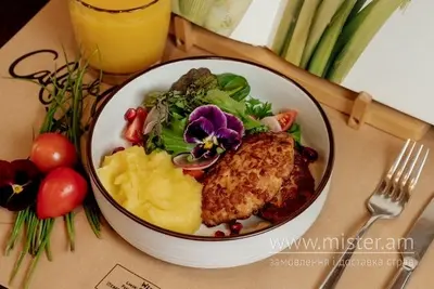 Дитячі котлетки на пару або смажені Cafe de Vino undefined фото
