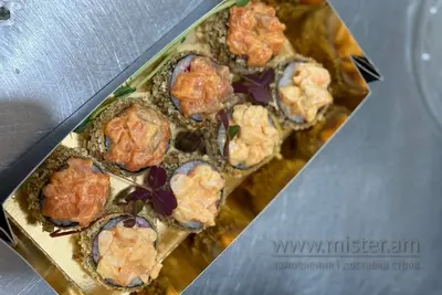 Рол Кранч з лососем Deluxe Sushi NK undefined фото