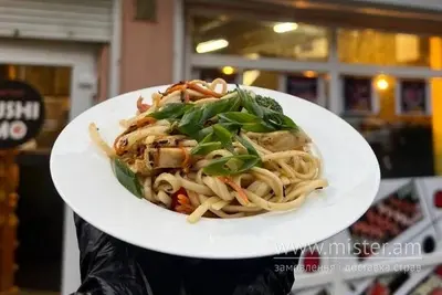 Конкретна локшина з куркою SushiMO undefined фото