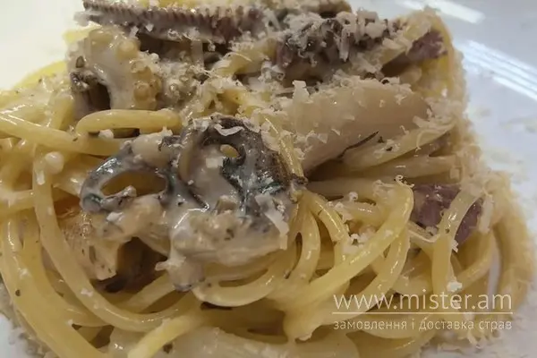 Паста з морепродуктами - "Домашній" в Чернівцях фото