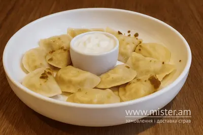 Картопляні вареники зі сметаною OLD CITY PUB undefined фото