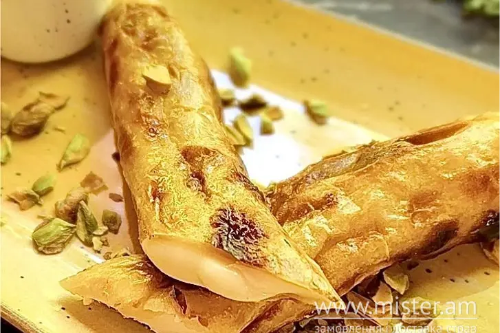 Сулугуні в листковому тісті - "Granat" в Шептицькому фото
