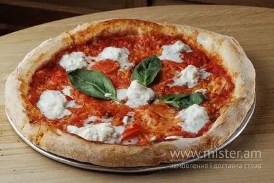 Піца "Маргарита Страчатела" Pizza Plus undefined фото