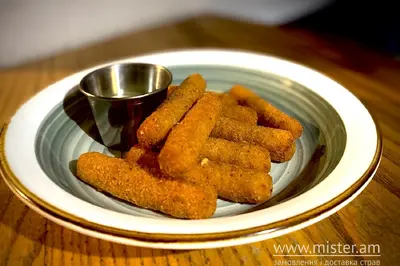 Сирні палички з часниковим соусом Free House undefined фото