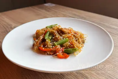 Фунчоза з куркою Крихітка Шу undefined фото
