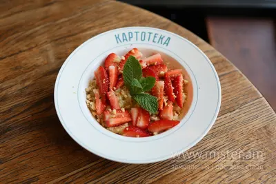 Вівсянка з полуницею Картотека undefined фото