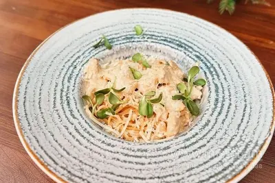 Паста з куркою та грибами Кав`ярня undefined фото