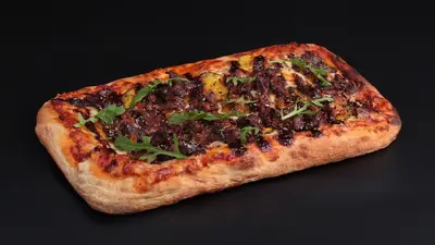 Пінца з томленою яловичиною (500 г) Meat Bar в ТРЦ Lavina Mall undefined фото