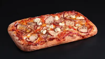 Пінца з куркою, беконом та фетою (510 г) Meat Bar в ТРЦ Lavina Mall undefined фото