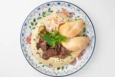 Хумус із бараниною Комбінат undefined фото