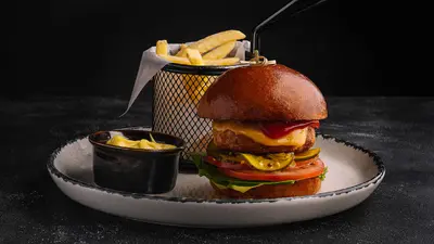 Бургер дитячий Meat Bar Івано-Франківськ undefined фото