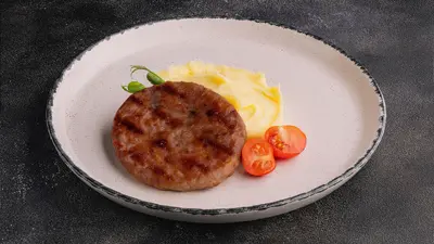 Біфштекс з яловичини та картопляне пюре Meat Bar Івано-Франківськ undefined фото