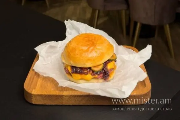 Бургер Truffle Classic - "Galleria Restobar" в Луцьку фото 