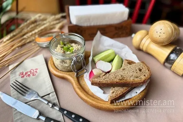 Форшмак по-одеськи - "Балувана Галя (Перемоги)" в Житомирі фото 