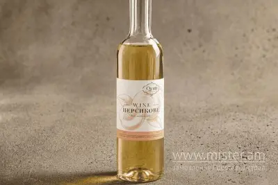 Персикове вино 0.5 л з собою Qirim undefined фото
