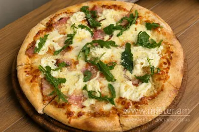 Піца з беконом та страчателлою 30 см New York Street Pizza undefined фото