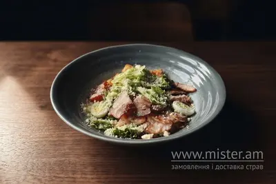Салат "Фірмовий Цезар" Crann pub undefined фото