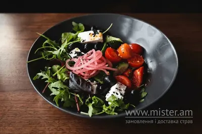 Салат "Грецький" Crann pub undefined фото
