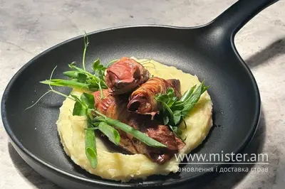Індича печінка в беконі з картопляним пюре Trattoria undefined фото