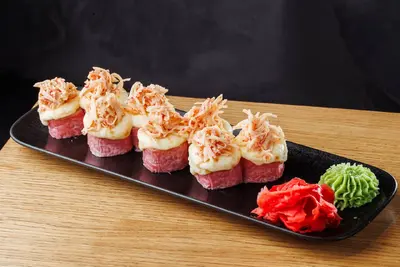 Запечений рол з крабом Sakura Sushi undefined фото