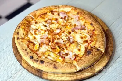 Піца "М'ясна" L Celentano Pizza undefined фото