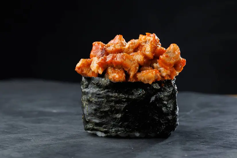 Гункан вугор спайсі - "Sakura Sushi" в Івано-Франківську фото
