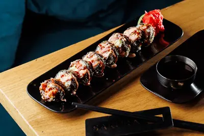 Смажений рол з вугрем Sakura Sushi undefined фото