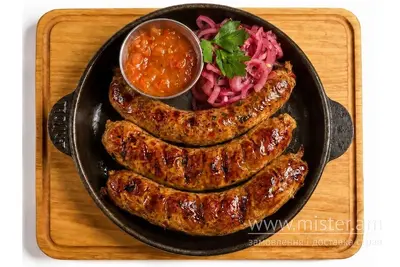 Ковбаски зі свинини та яловичини власного виробництва FryWay undefined фото