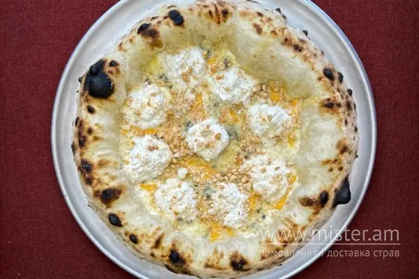 Піца "Чінкве формаджі" - "Pivoteka Pizza" в Івано-Франківську фото 