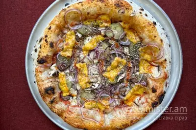 Піца з яловичиною та чеддером Pivoteka Pizza undefined фото